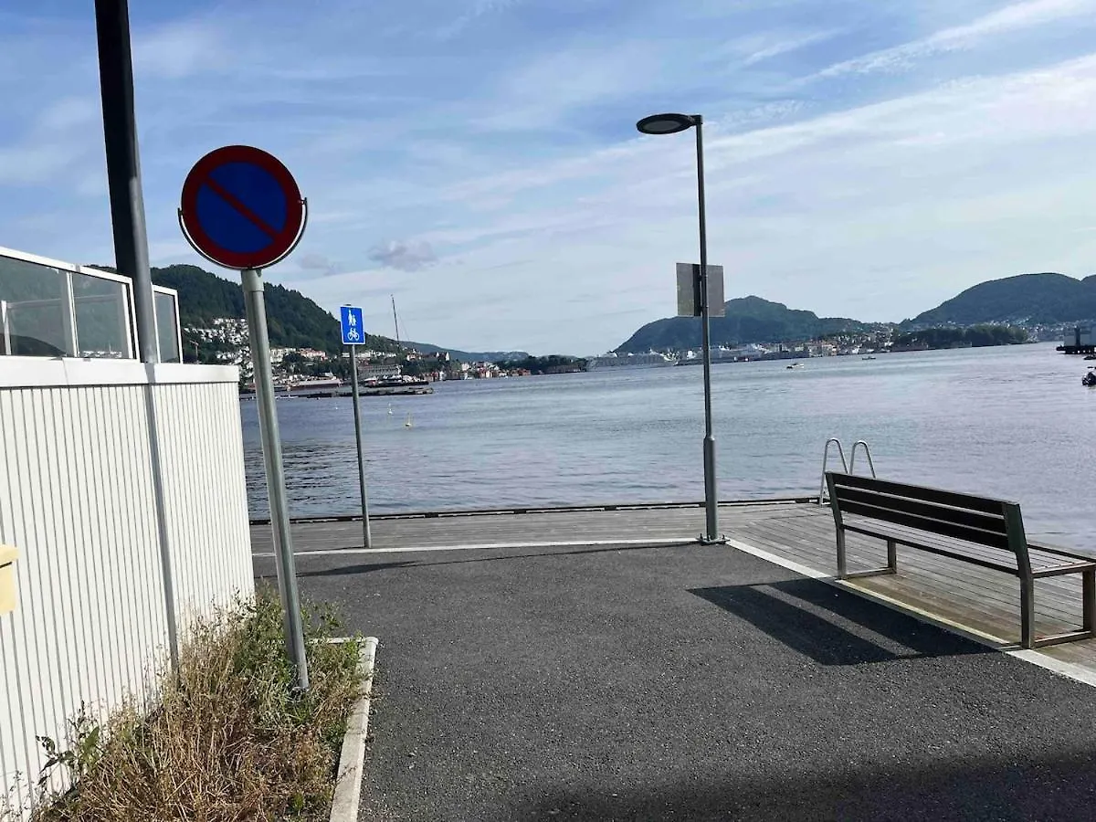 Nice Apartment In Modern Complex Near Old Bergen